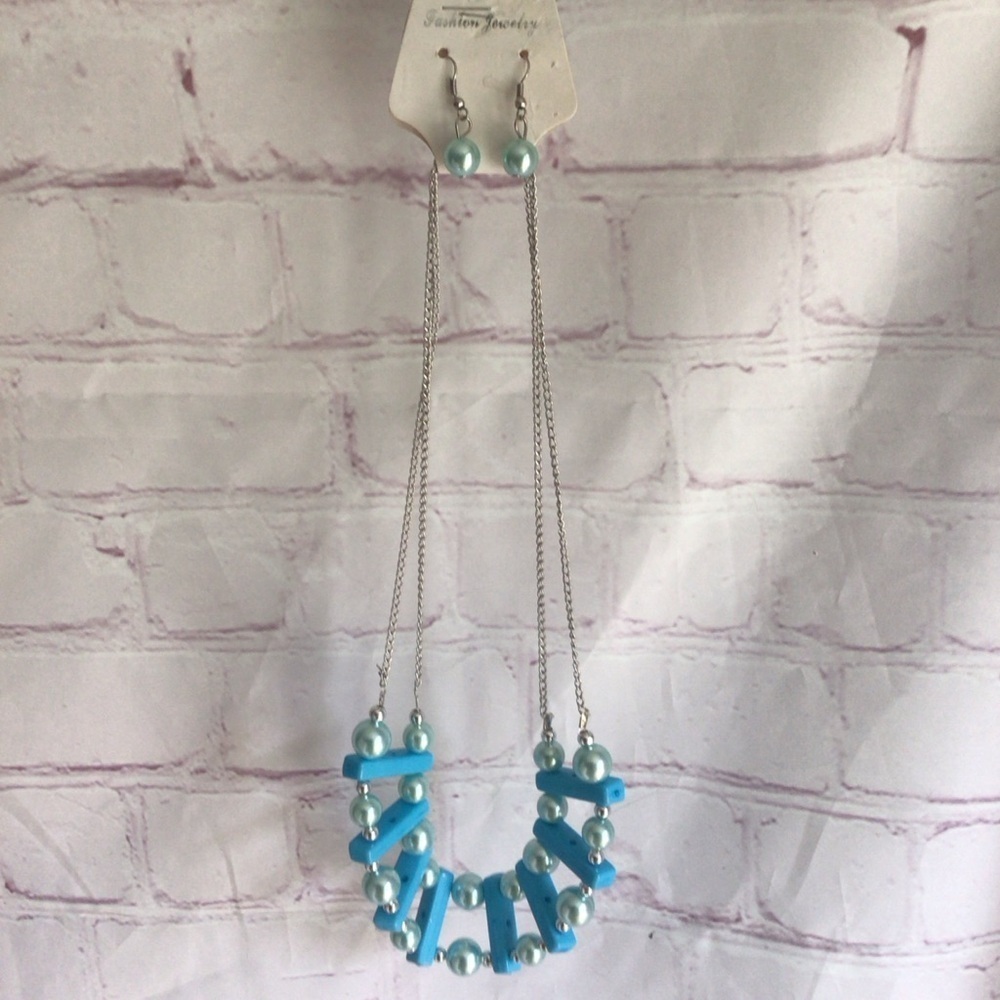 Chic Blue and Silver Necklace and Earring Set